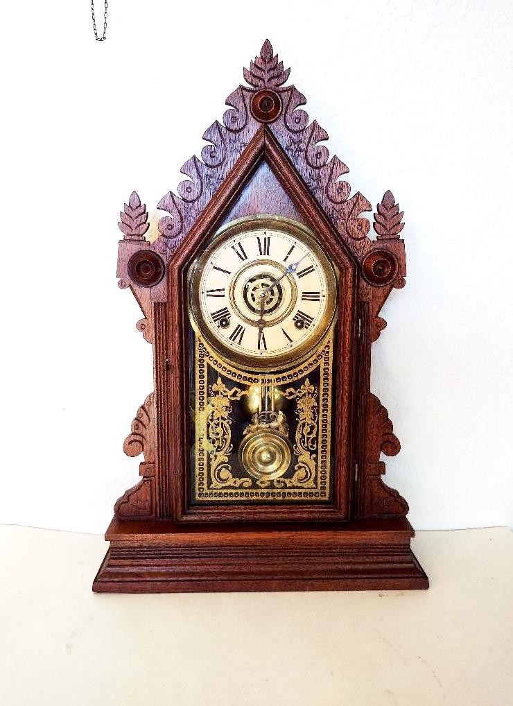 Elegant Ingraham Eastlake Spoon Carved Walnut Parlor Clock ~ Serviced & Running