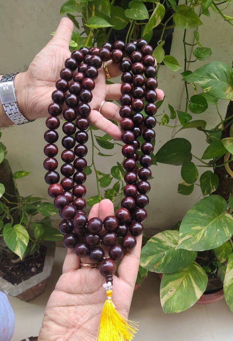 Sandalwood Bead Bracelet Red 108 Mala Buddha Wood Prayer Natural Meditation 12mm