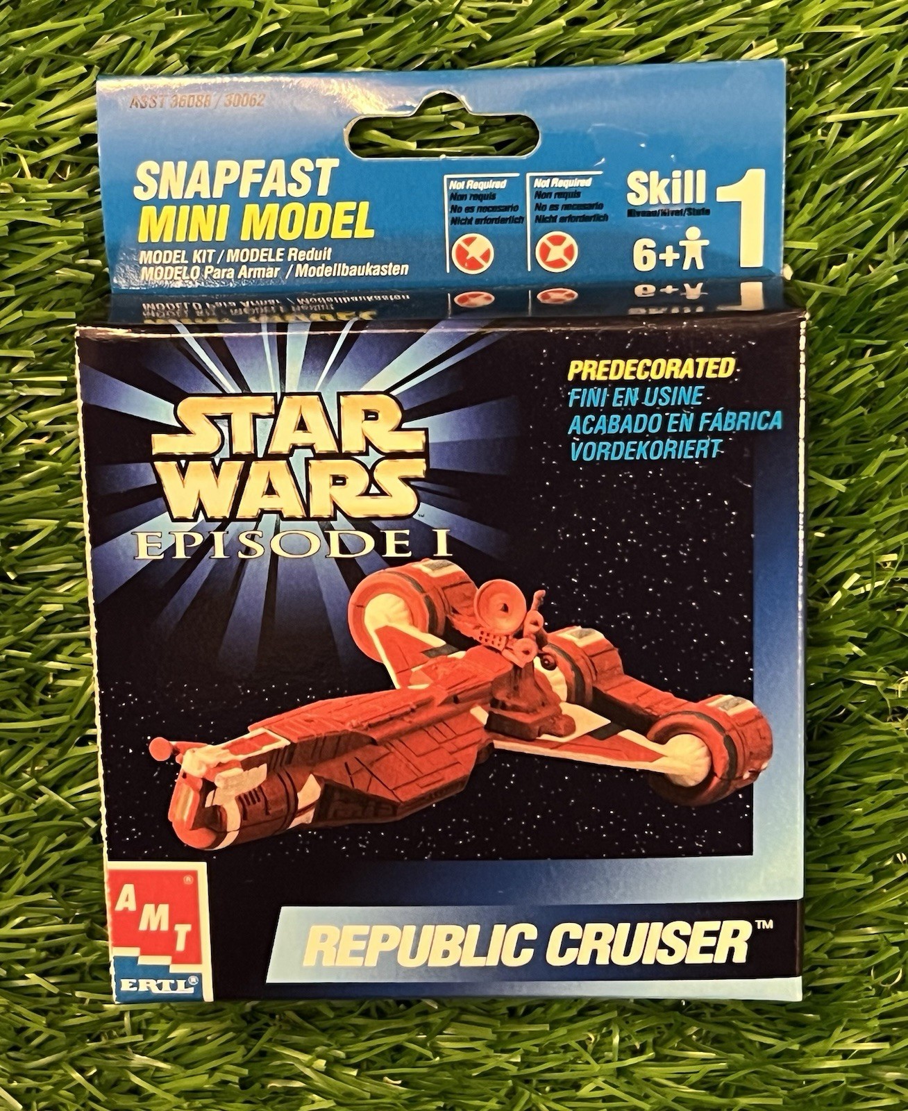 AMT Ertl Republic Cruiser Model Kit Star Wars Episode I Snapfast 1999 Vintage