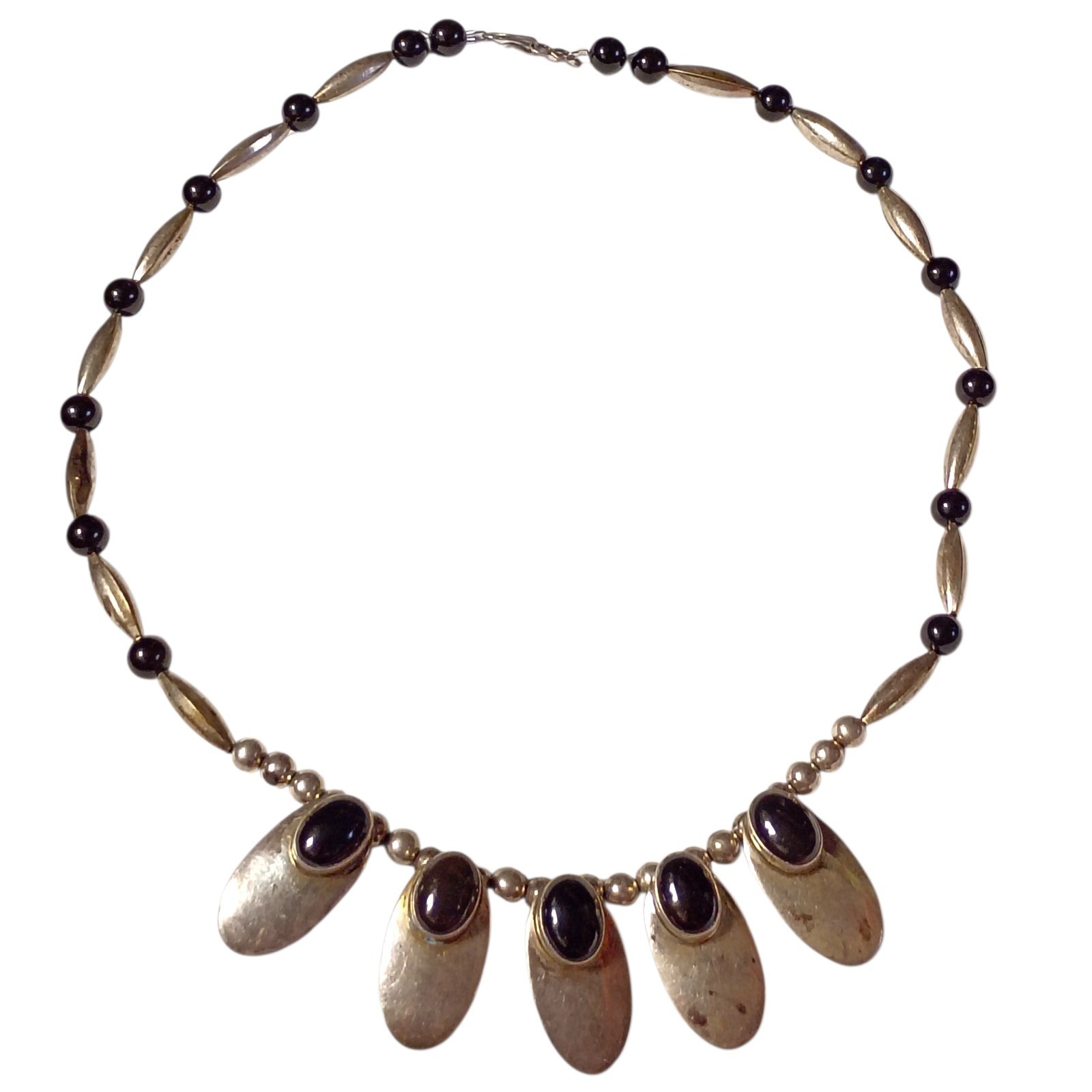 Important Deceased Jerry Nelson Navajo Sterling Silver Black Onix Necklace 