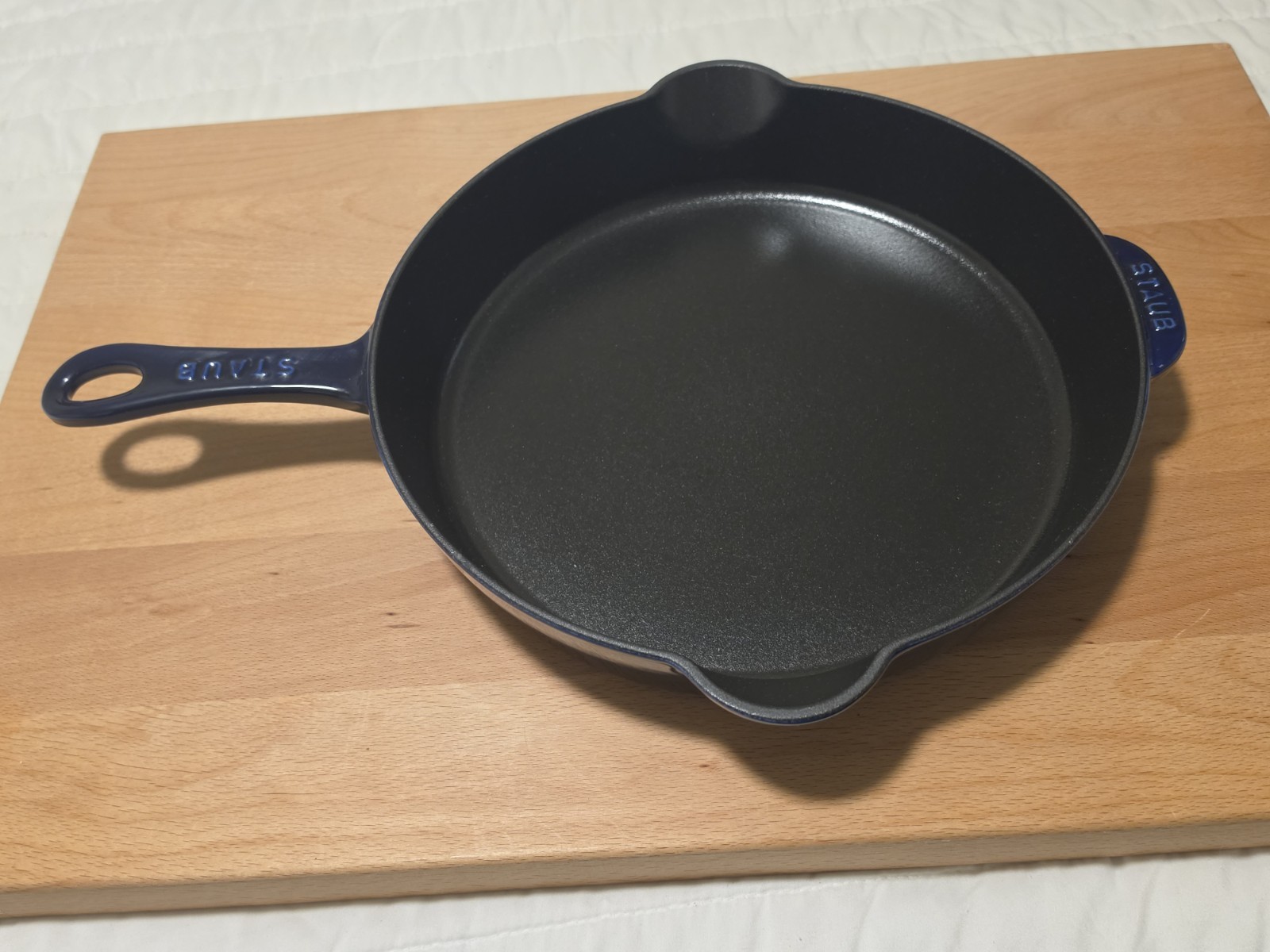 Staub Cast Iron 12-inch, Fry Pan, Dark Blue Staub Cast Iron 12-inch, Fry Pan, Dark Blue