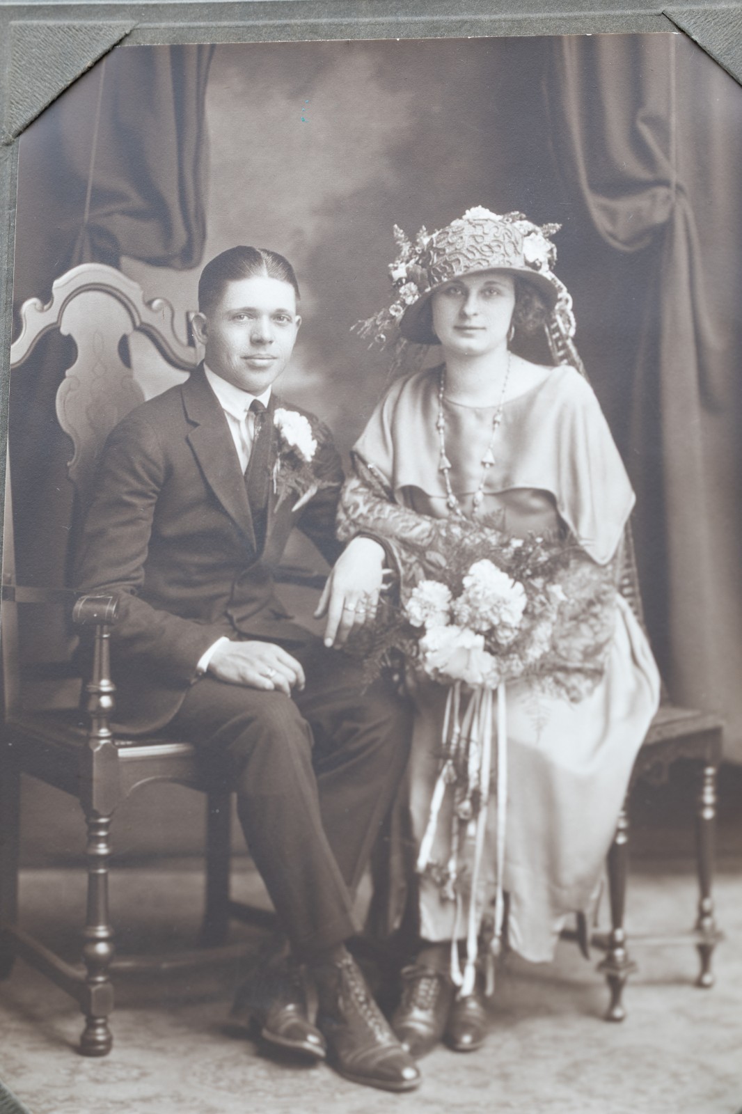 Antique 1920s Wedding Portrait Photograph – Sheffer Studio, Green Bay, Wisconsin