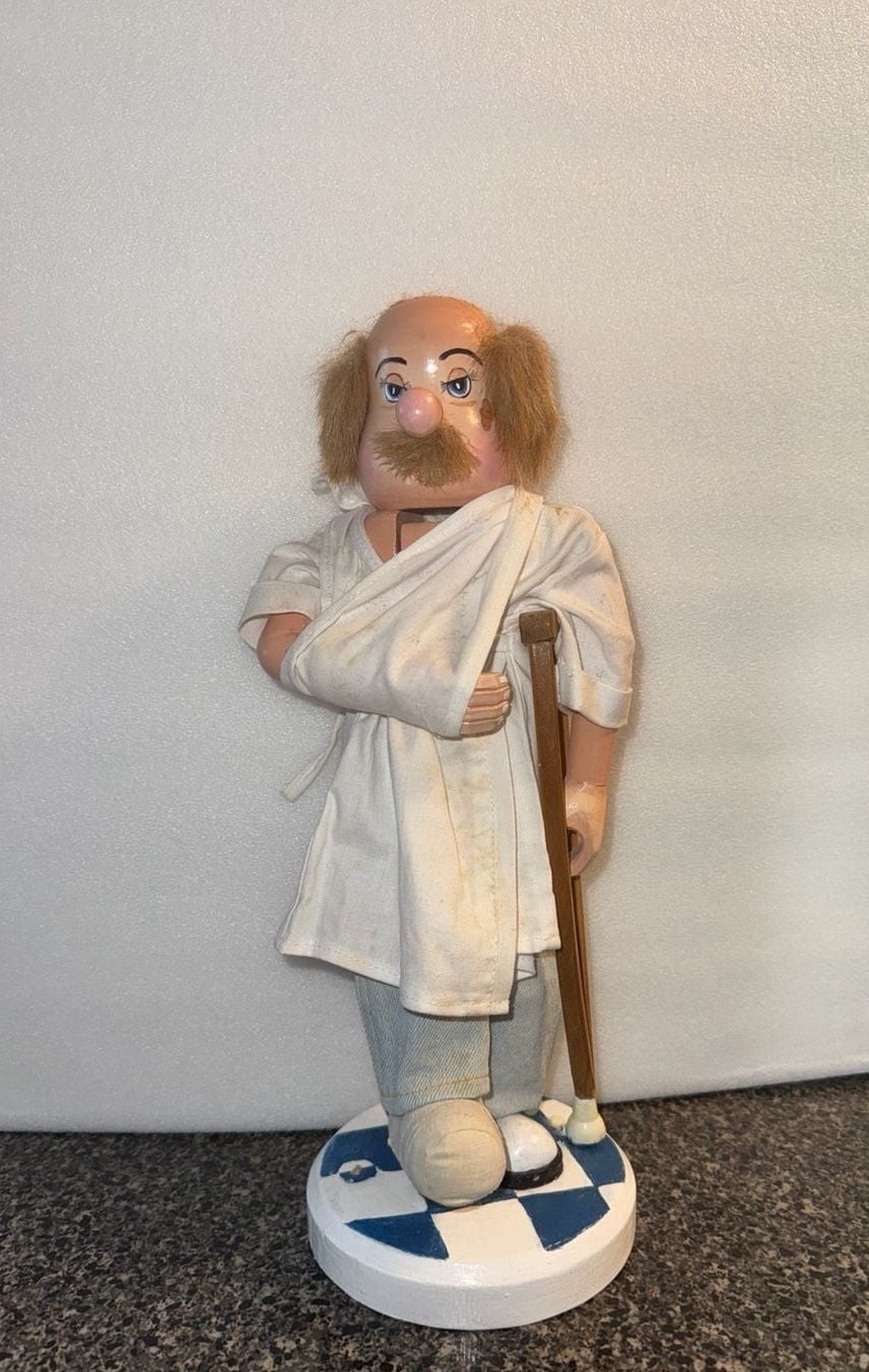 Wood By Zim\'s Patient Nutcracker Figure Vintage 2000