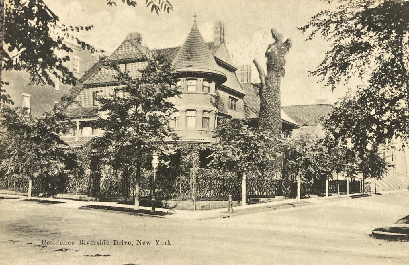 1909 Beautiful Riverside Drive Residence New York City Postcard