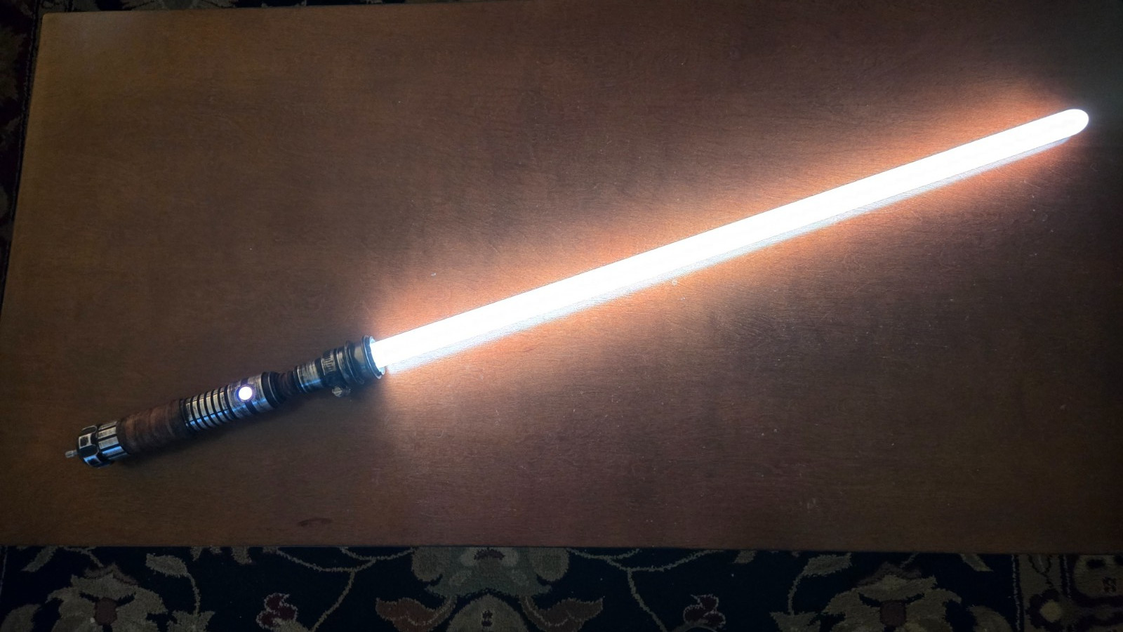 Sabertrio Lightsaber AERYN Custom—Pixel Neo Proffie—Power Core