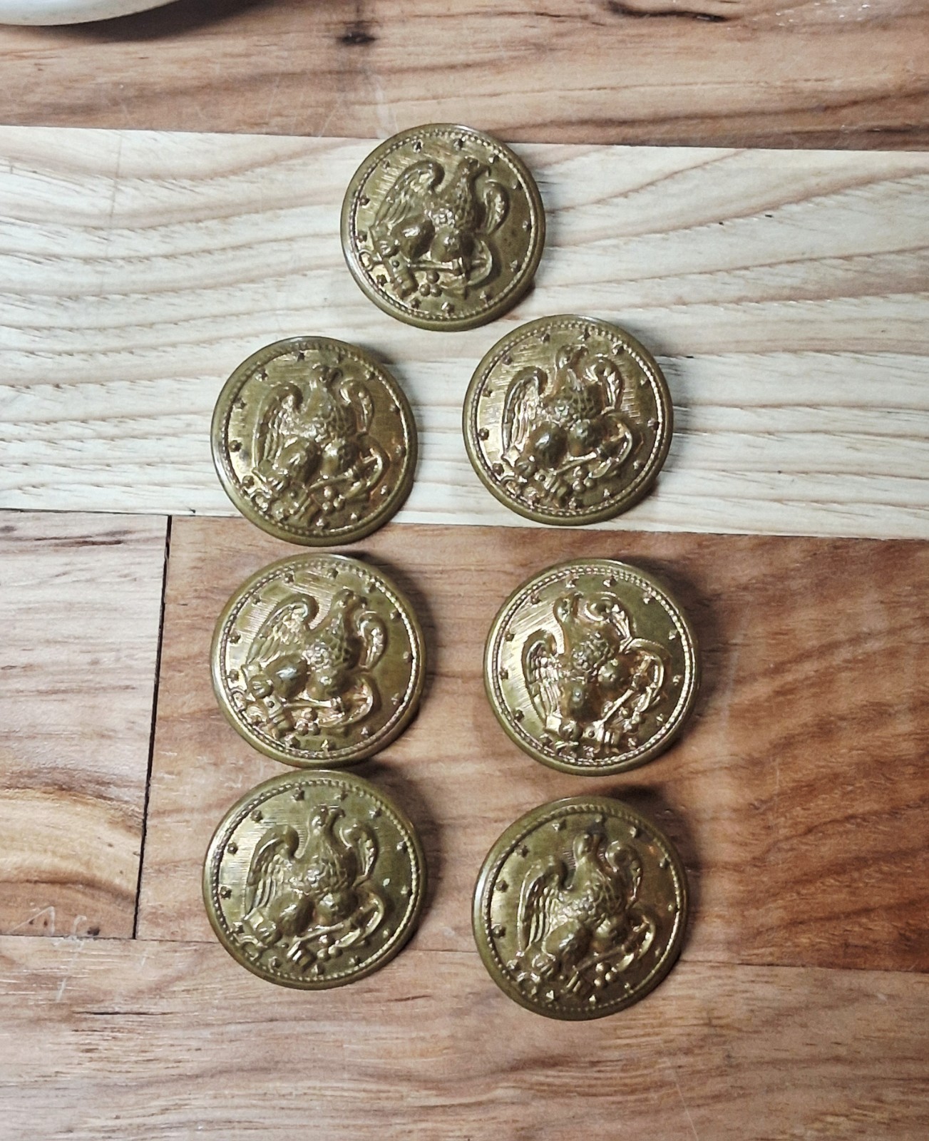 Lot Of 8 Vintage WW2 Us Military Navy Brass Uniform Buttons