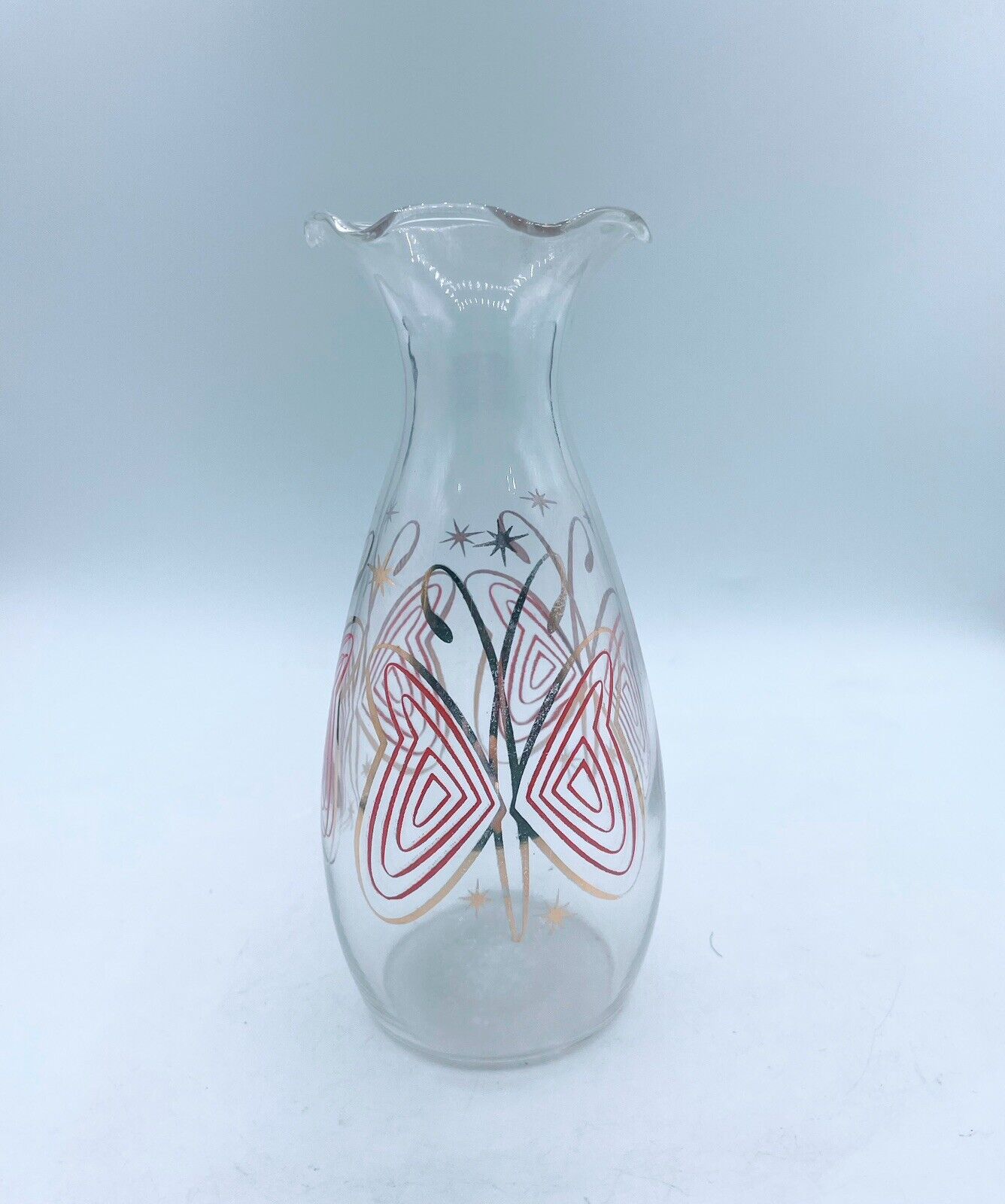 Vintage 6.75” MCM Hand Blown Glass Ruffle Top Bud Vase Butterfly Design