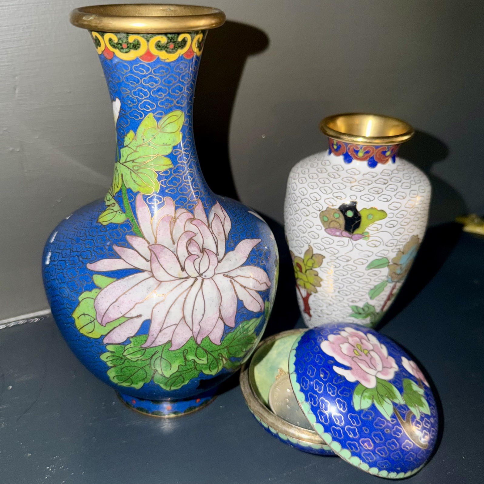 Vintage Chinese Handmade Cloisonné Lot Trinket Box Gilt Vase Brass Cobalt Enamel