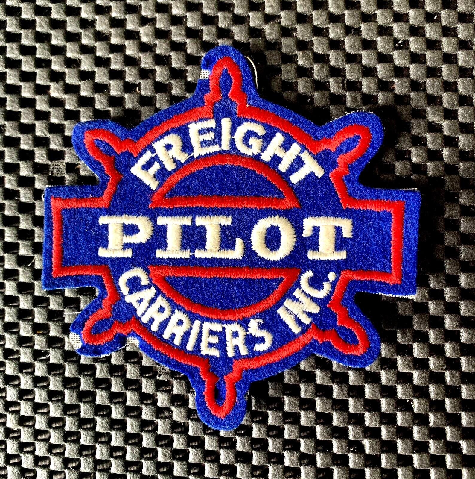 PILOT FREIGHT CARRIERS SEW ON ONLY PATCH TRUCKING MOTOR FREIGHT 4\