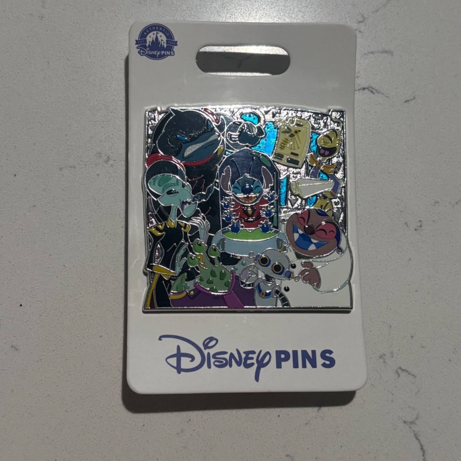 New Disney Lilo And Stitch Alien Characters Pin Disney Character Pins