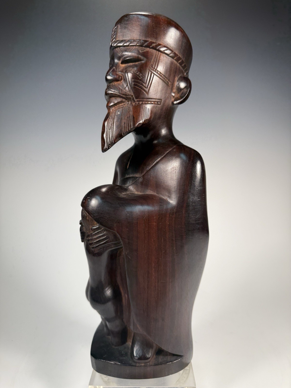 Congo Bena Lulua  Luluwa people wood carving Elder with a Child ca. 20th c.