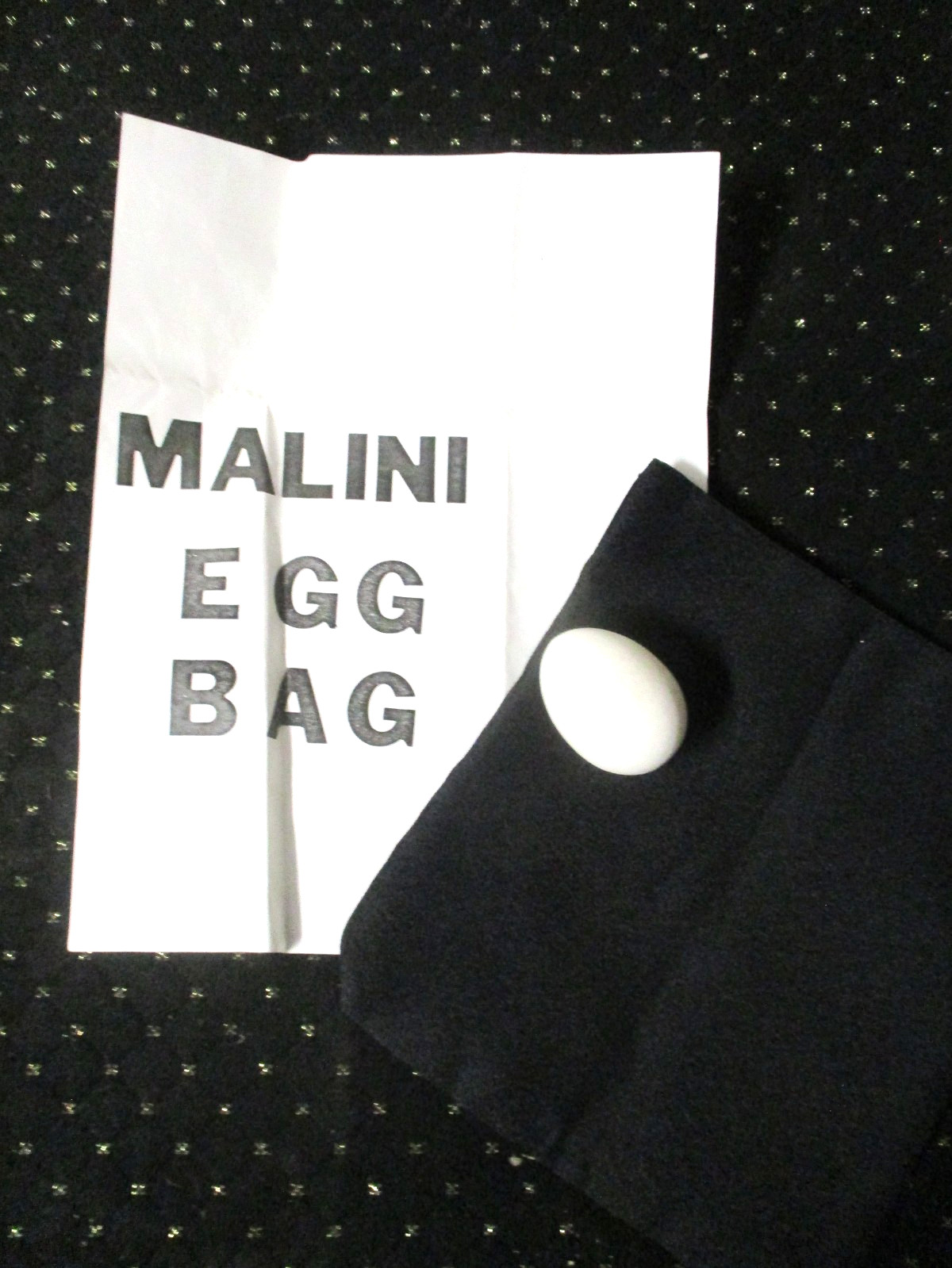 Malini Egg Bag with Wooden Egg