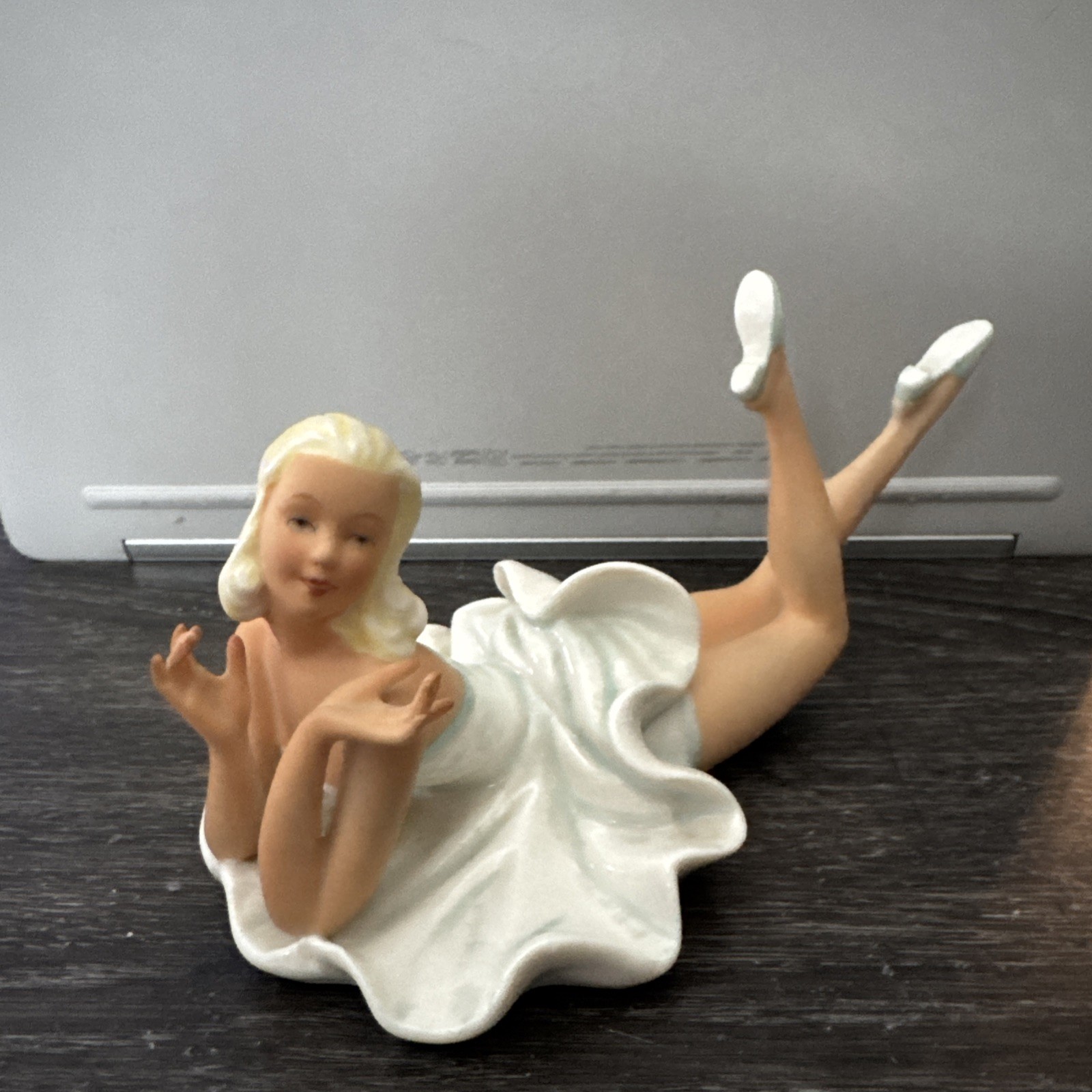 other see details Vintage Schaubach Kunst Porcelain Repossing Lady Balle G2U