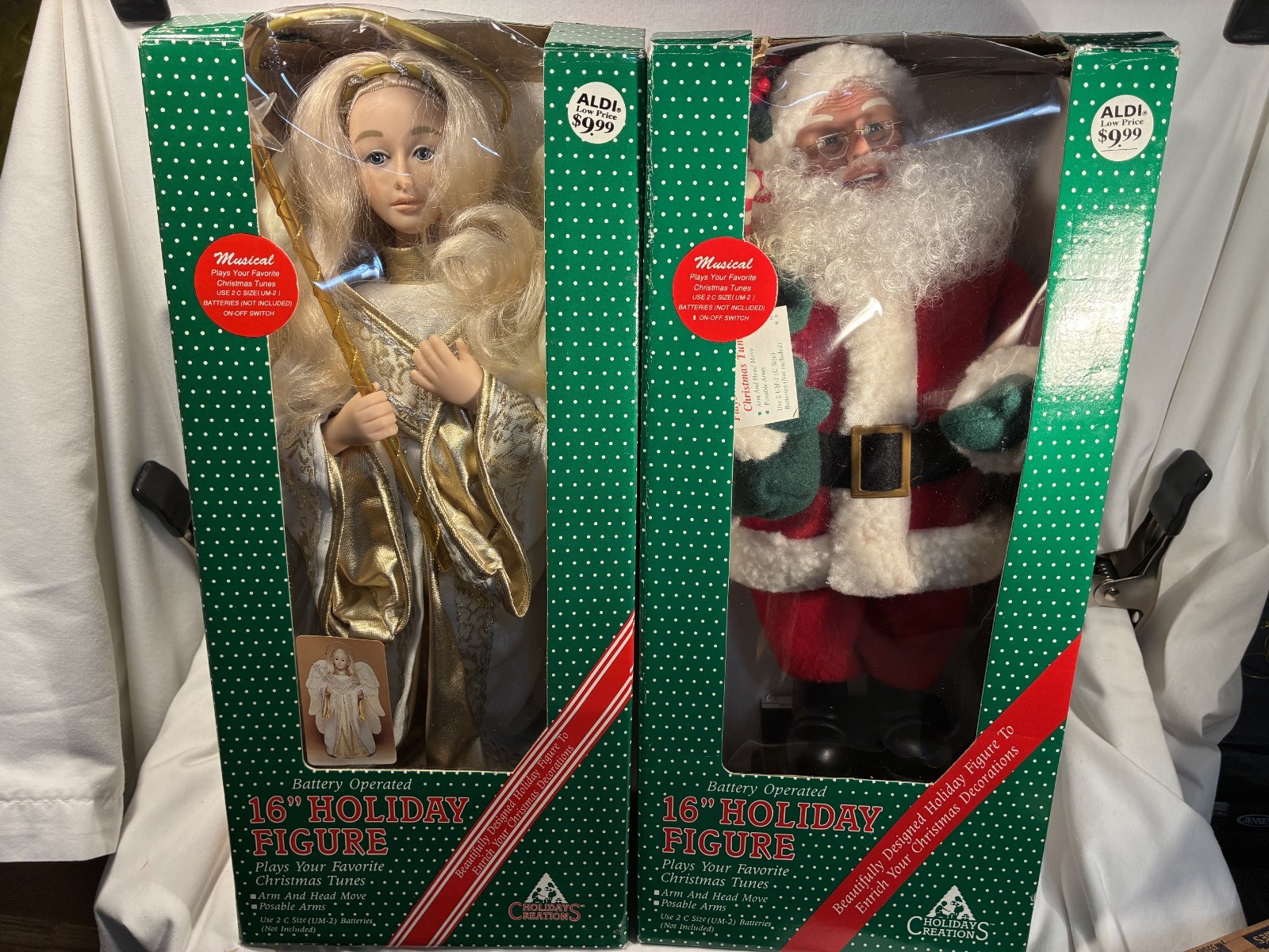 Holiday Creations Musical Christmas Angel 16\