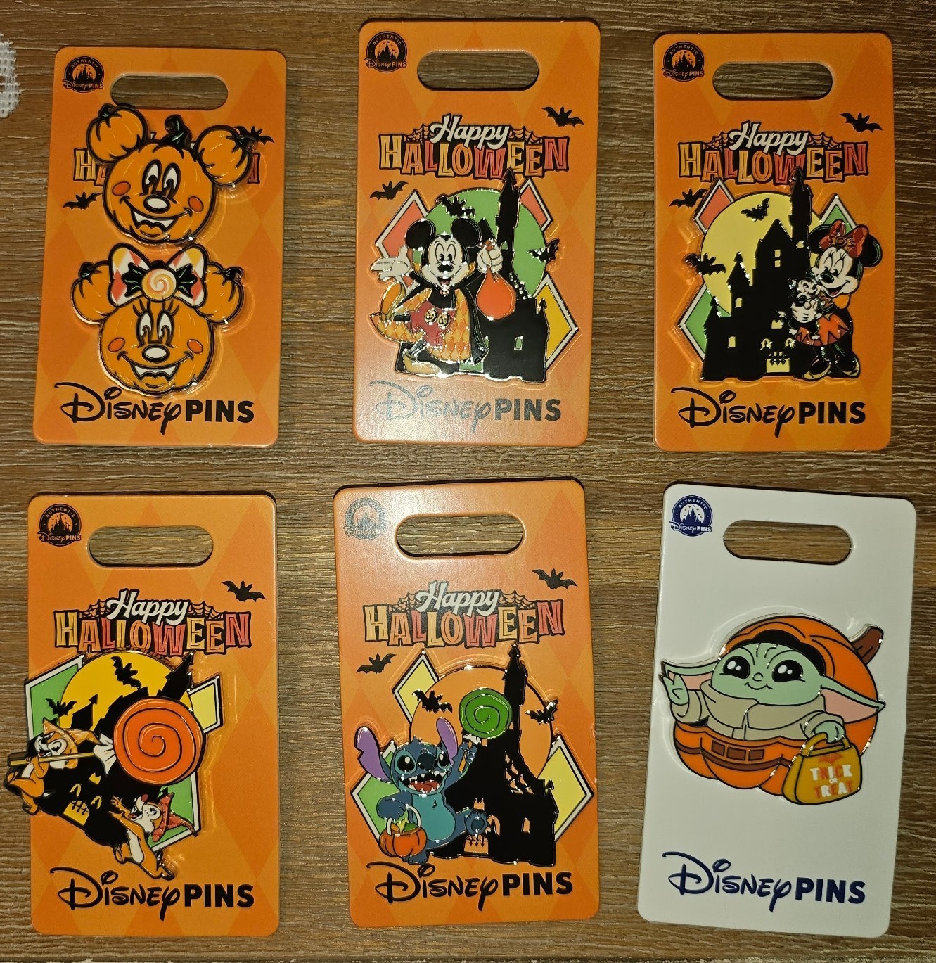 Disney Happy Halloween 2026 6 Pin Set Plus One Baby Yoda New Disney Happy Halloween 2026 6 Pin Set Plus One Baby Yoda New