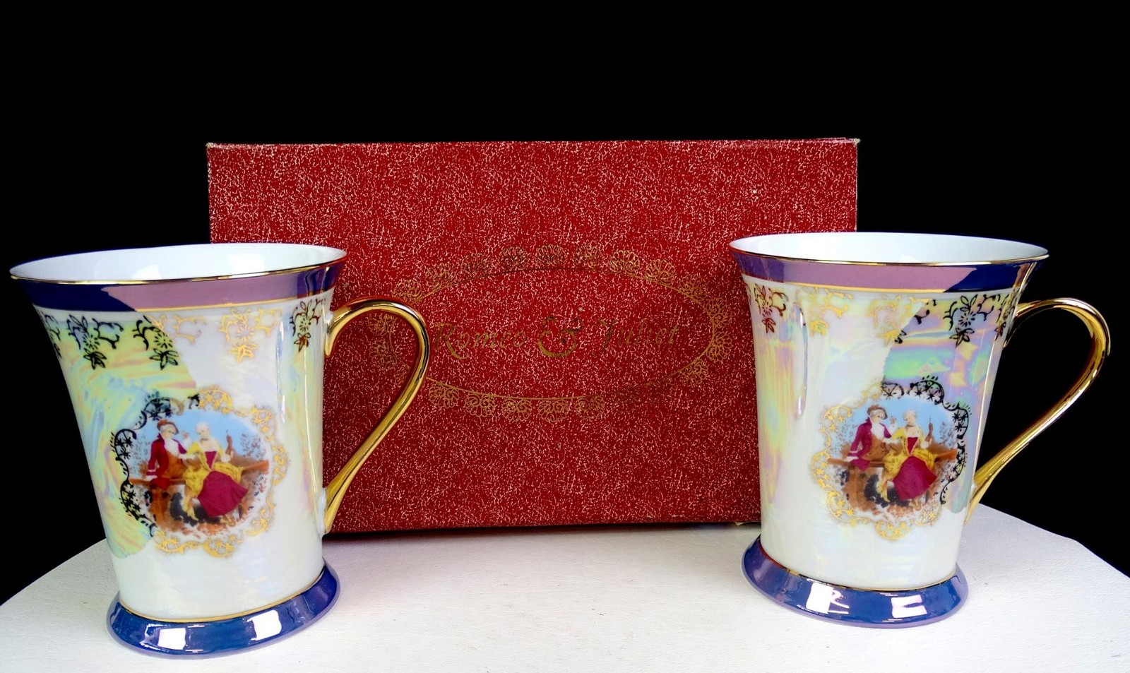 CIB Chinese Porcelain Romeo & Juliet Mother Of Pearl 2Pc 4 1/2\
