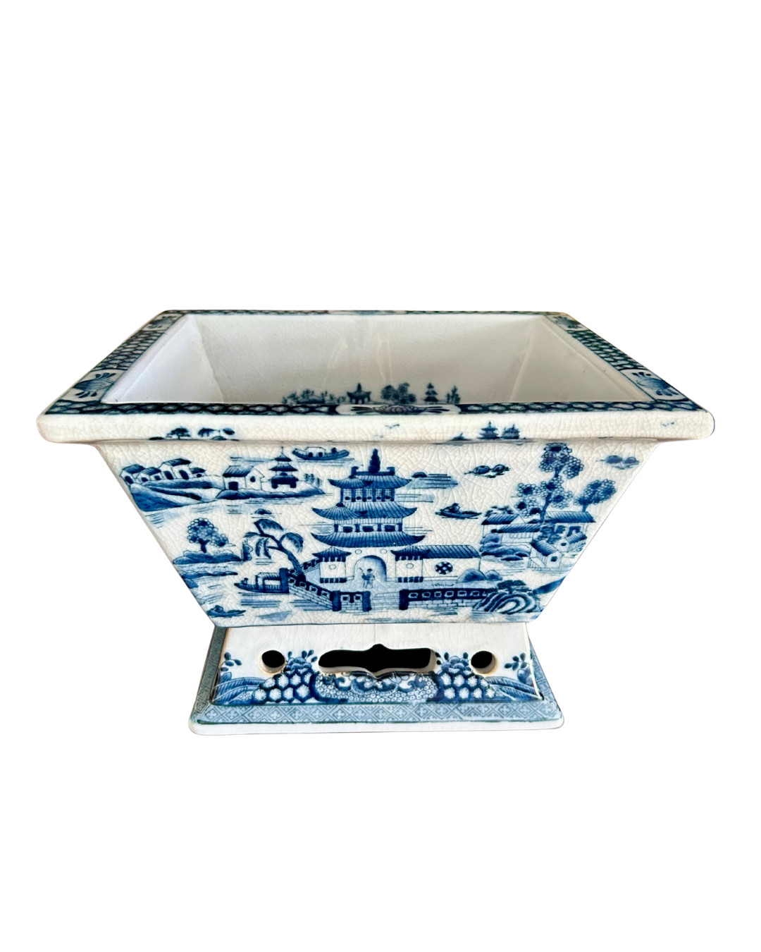 Vintage Wong Lee Blue & White Chinoiserie Cachepot