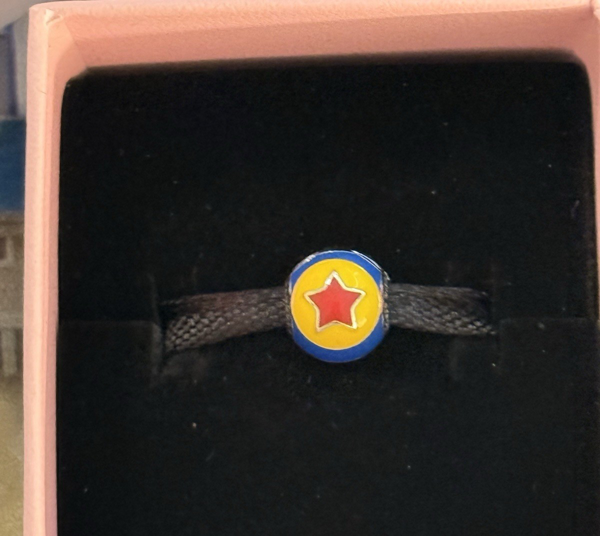 2026 Pandora Walt Disney World Parks Pixar Toy Story Charm Luxo Ball Clip NEW 2026 Pandora Walt Disney World Parks Pixar Toy Story Charm Luxo Ball Clip NEW