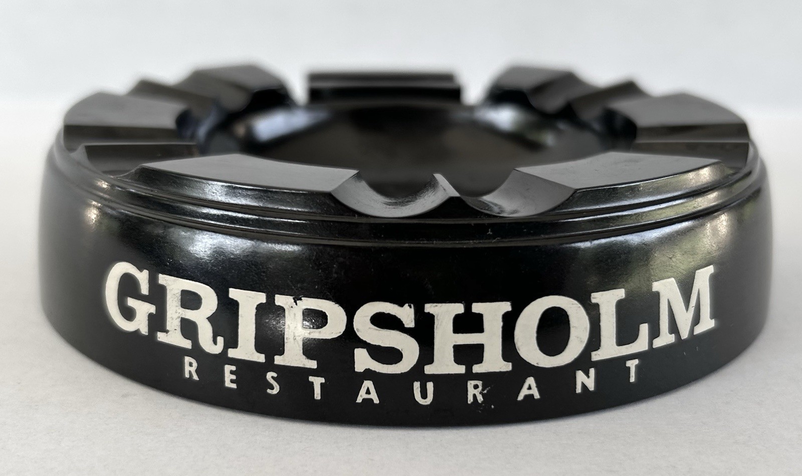 Bakelite Ashtray Original Gripsholm Swedish Restaurant  NY Vintage 1950's