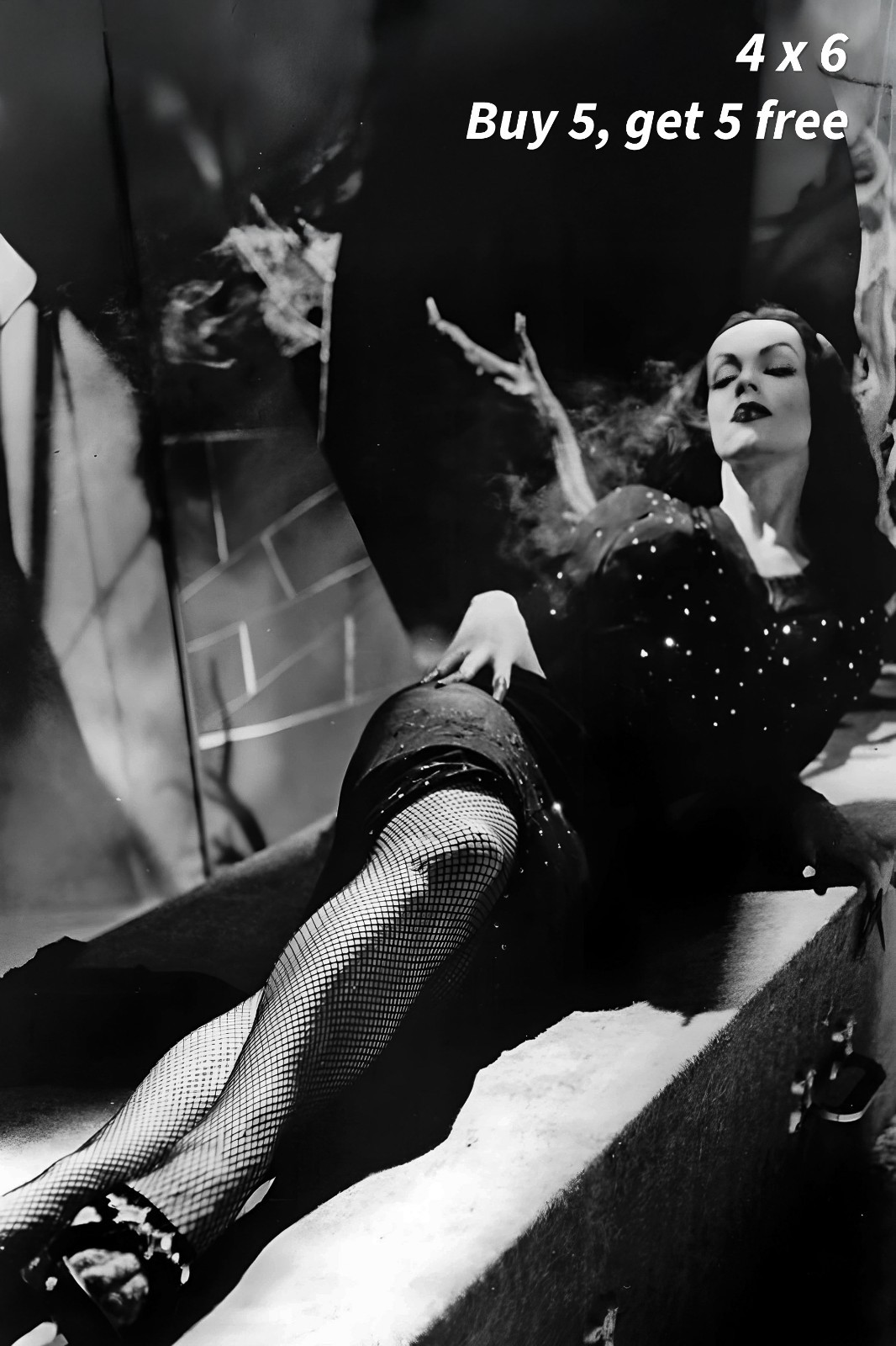 VAMPIRA - 4x6 Publicity Photo 🟣1950s Horror TV Host Studio Portrait