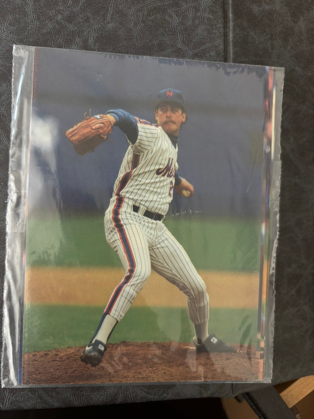 Pack Of 4 Postcards Sealed Can Only See Ron Darling