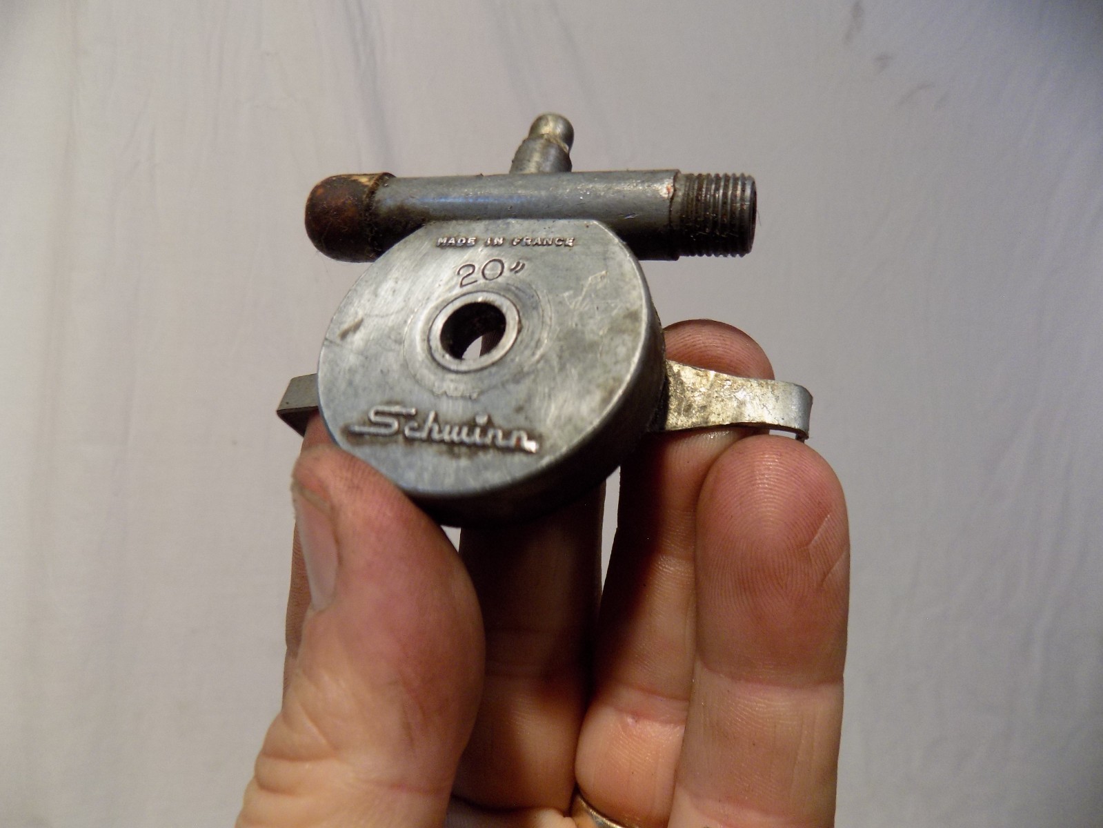 1960s SCHWINN 20 MUSCLE BIKE SPEEDOMETER DRIVE STINGRAY FASTBACK HUFFY RAIL 70s
