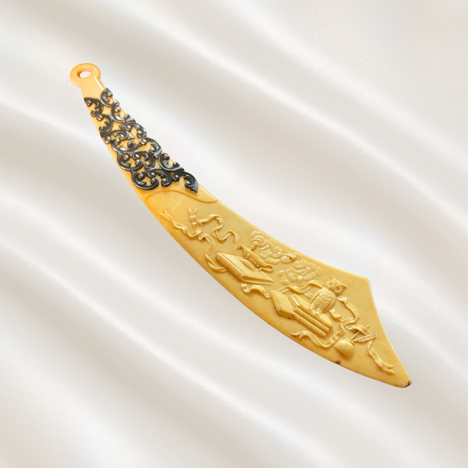 Antique Victorian Celluloid Scimitar Letter Opener Owl Books Page Turner Antique Victorian Celluloid Scimitar Letter Opener Owl Books Page Turner