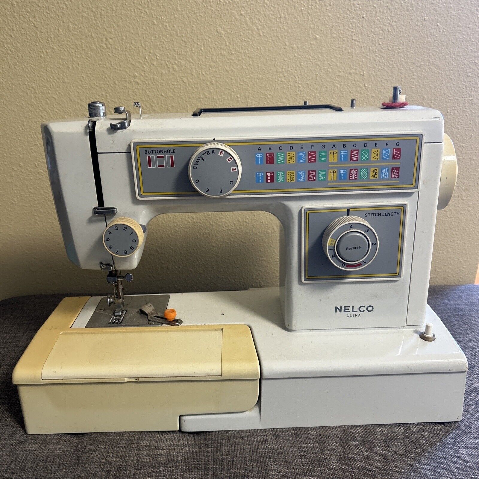 VINTAGE Nelco Ultra Sewing Machine Heavy Duty 5102A Untested