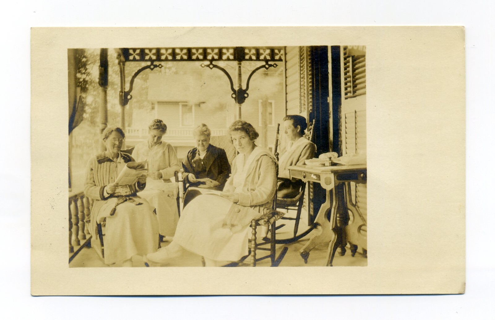 Utica NY cancel, women reading on porch, RPPC postcard, Gertrude M Murdock