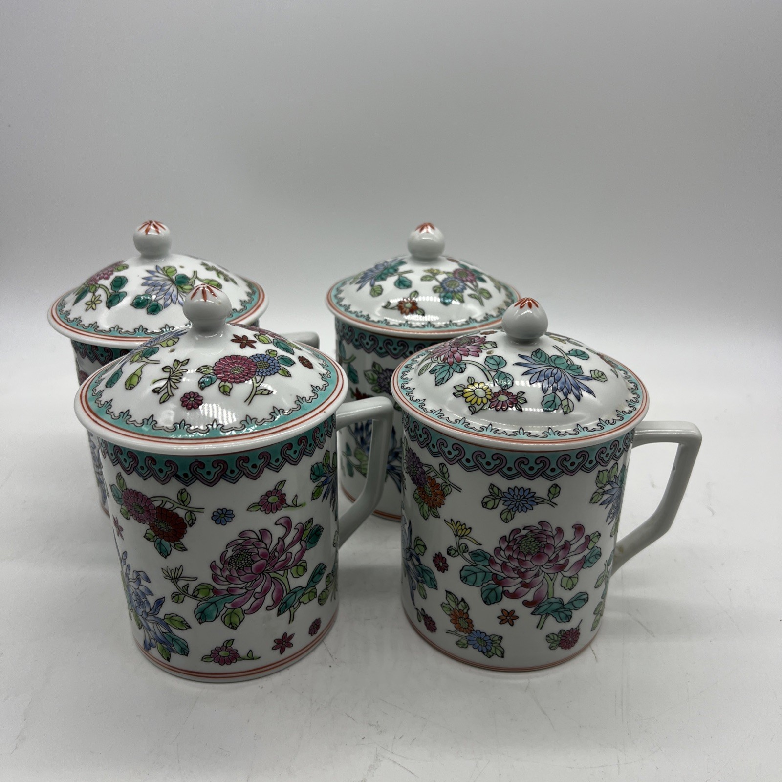 Set 4 Lidded Tea Cups Chinese Floral Hand Painted Coffee Cups w/ Lids 