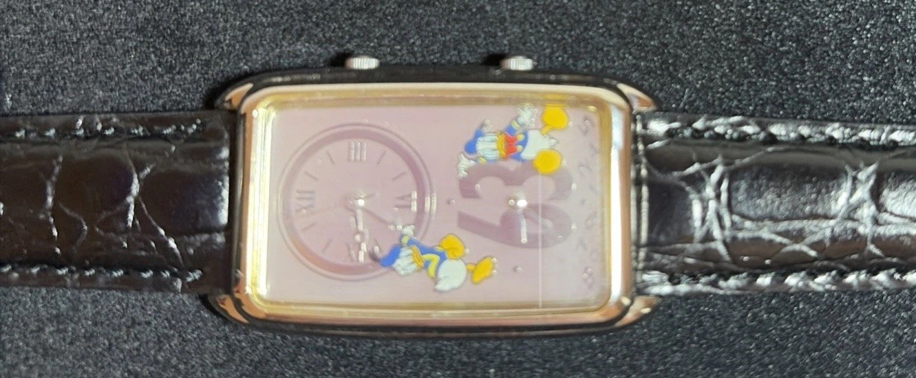 Disney Store Japan Donald Duck 63rd Birthday Limited Edition Watch #296/1997 