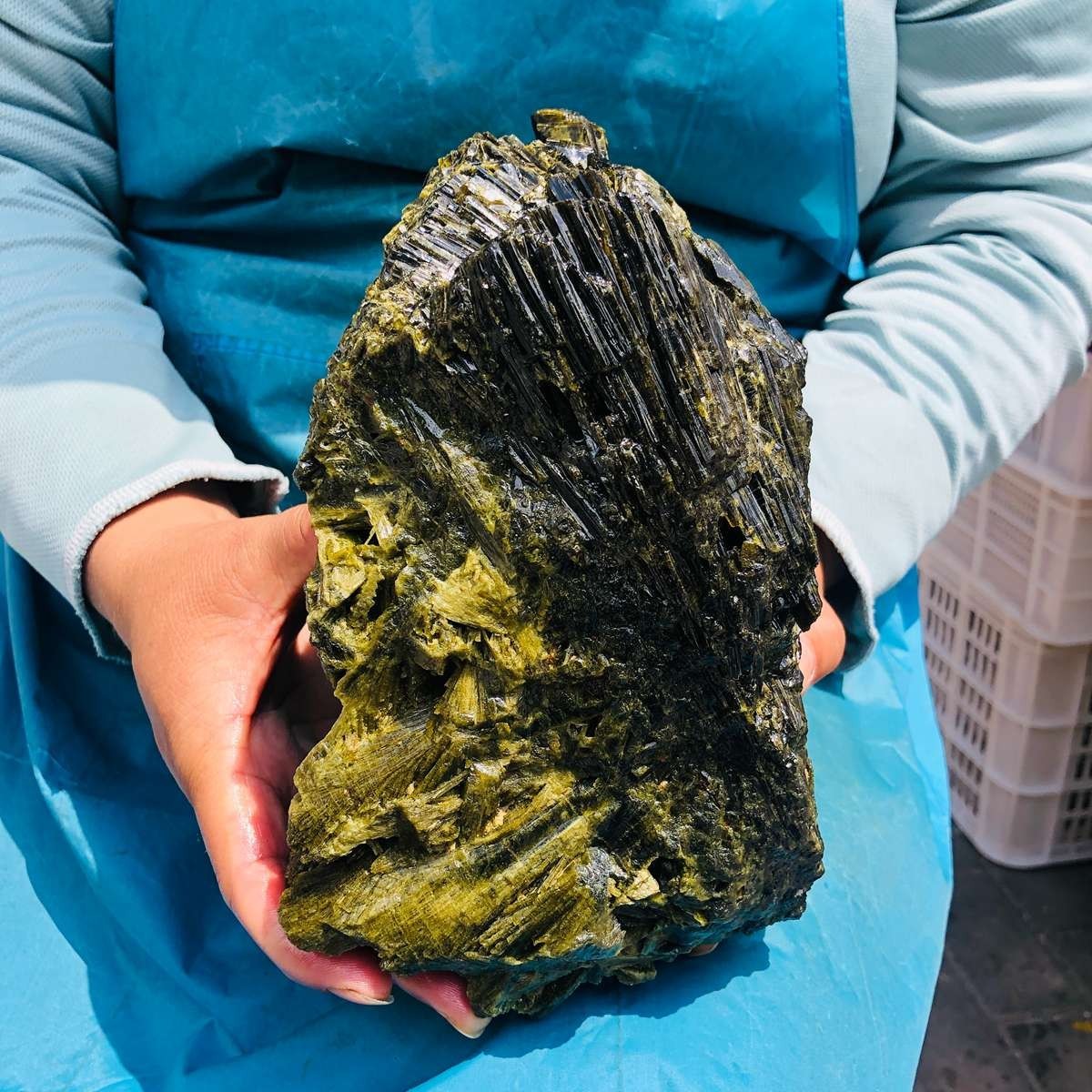 5670g Natural green tourmaline specimen Mineral Specimen Healing
