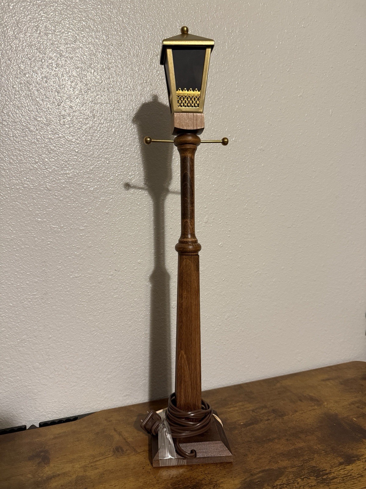 Simpich Lantern Table Lamp Wood/Metal Brown Gold Corded Vintage Carolers