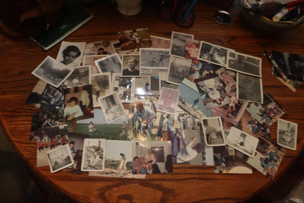 Vintage Found Photos Lot of  50 Faces and Places 1930s-2000s B&W and Color
