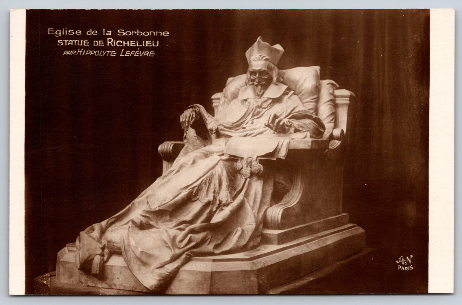 Postcard RPPC Eglise de la Sorbonne Statue De Richelieu Paris France Postcard RPPC Eglise de la Sorbonne Statue De Richelieu Paris France