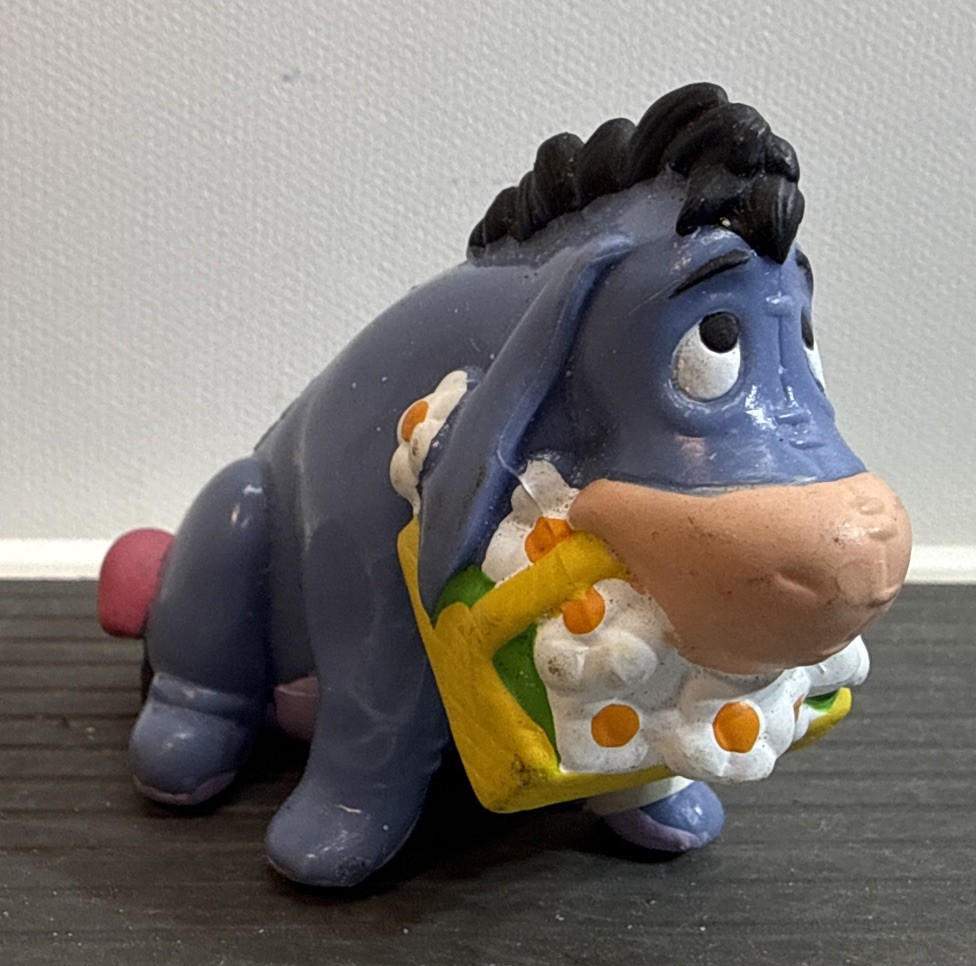 Disney Winnie the Pooh Eeyore 2” NEW