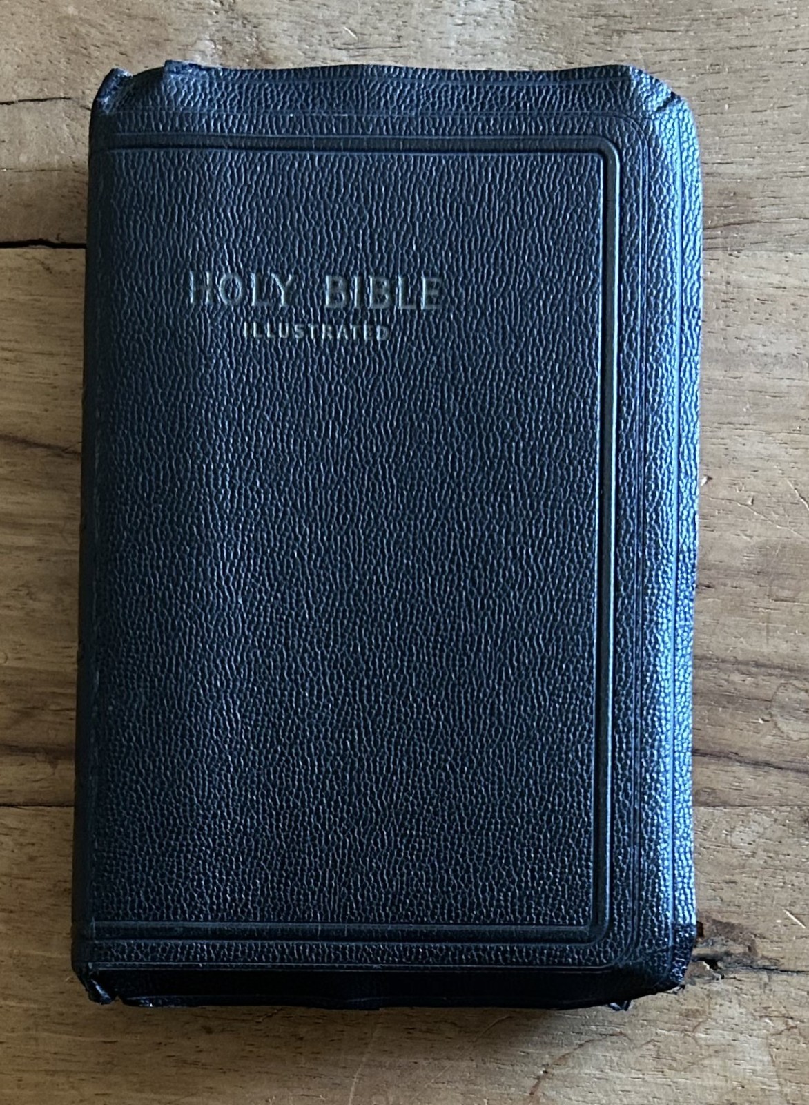 Vintage c. 1950s Holy Bible KJV Illustrated Self Pronouncing World Publishing