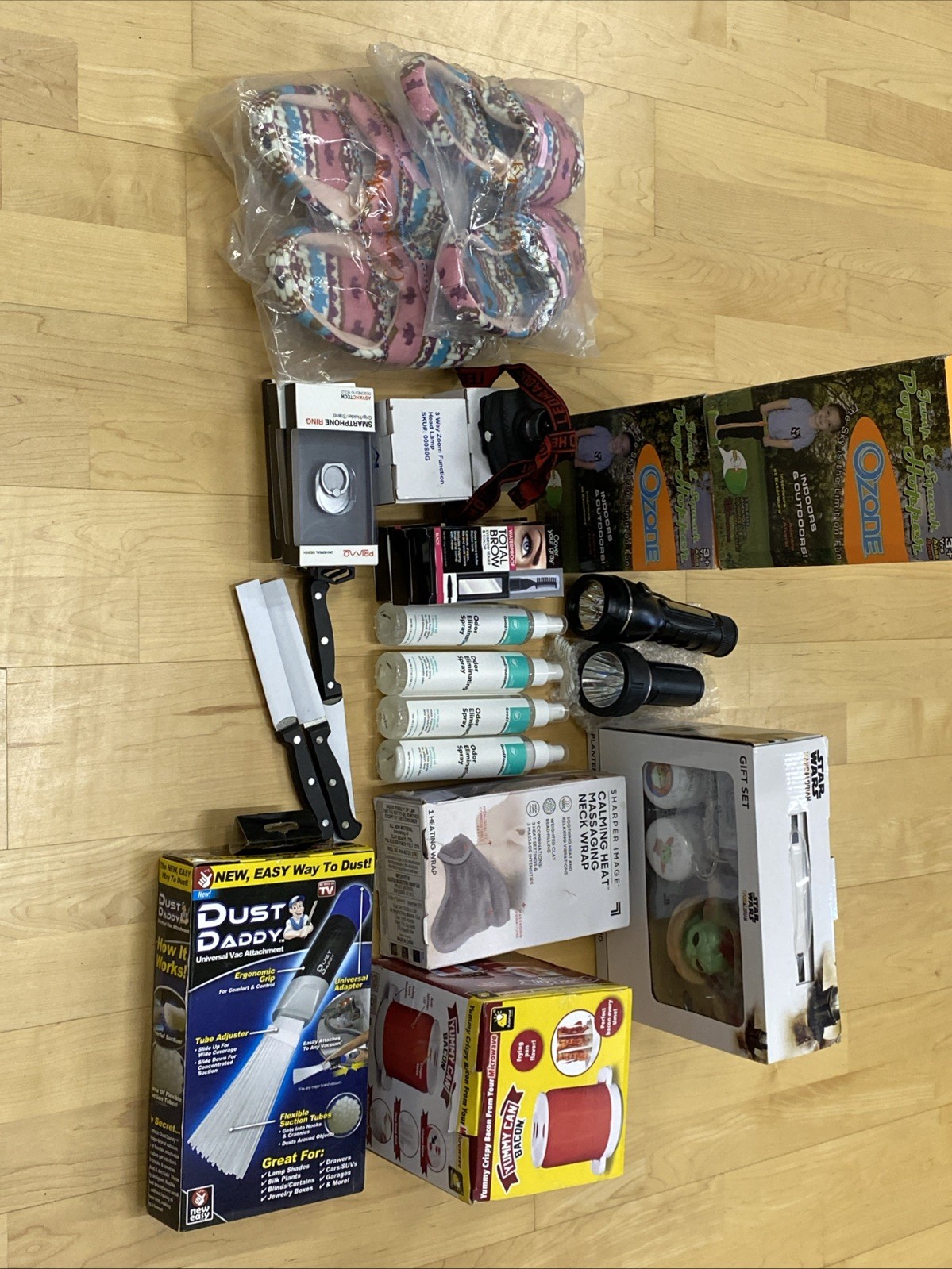 BOX Of 25 RANDOM MISCELLANEOUS ITEMS SEE PHOTOS All New