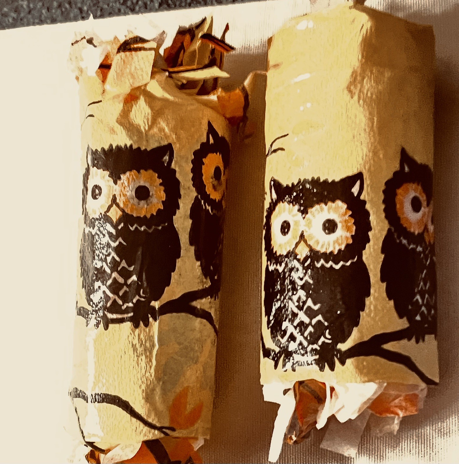 1 vintage Halloween Crepe Paper Party Favor w/prizes no two are ALIKE Owl Moon 