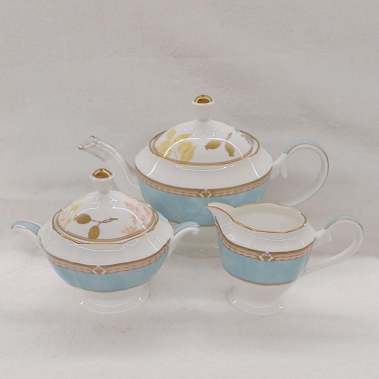 Narumi Milano series tea set