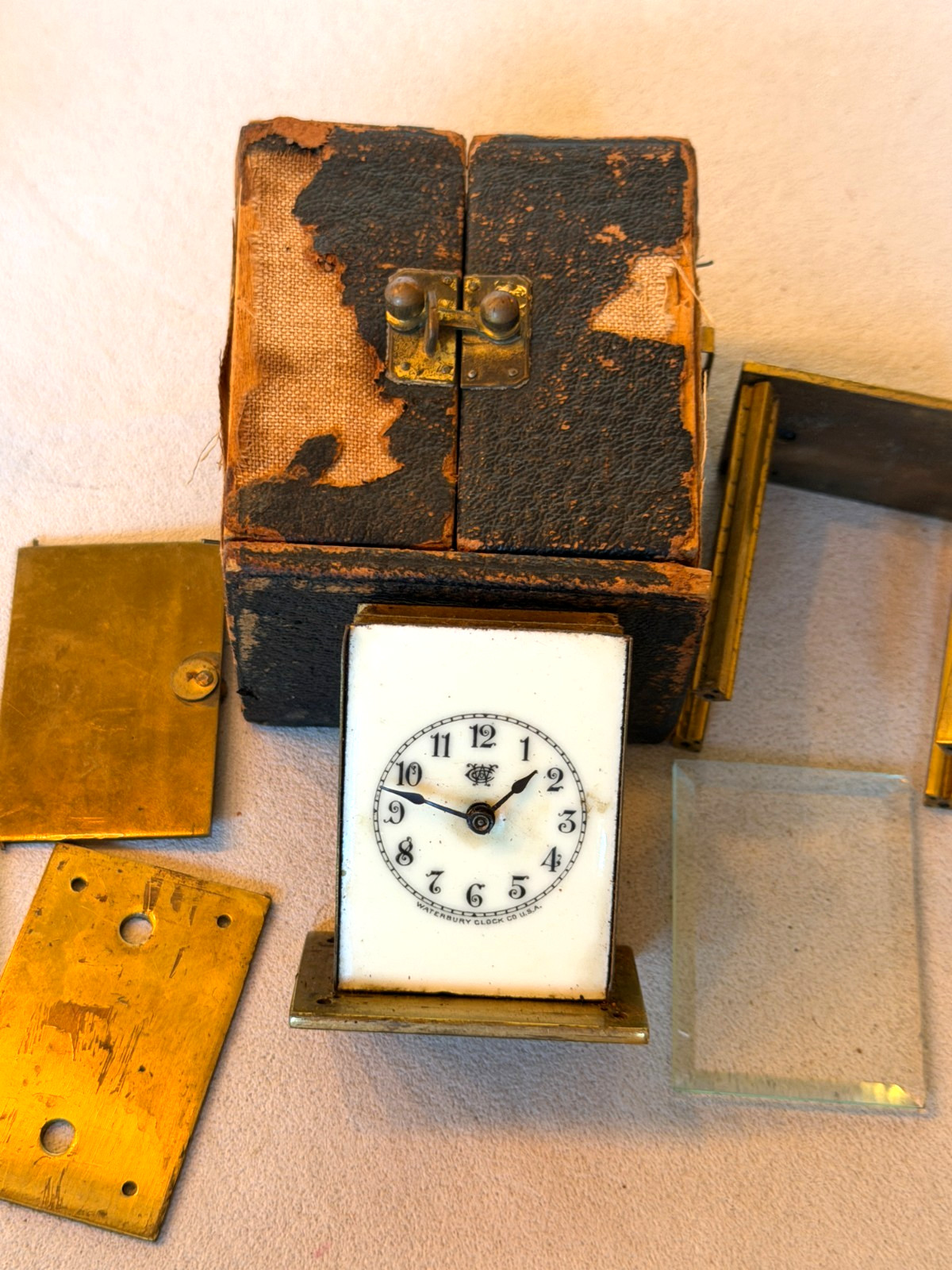 Waterbury Clock Co 2 inch Brass Clock Movement Parts Or Repair Vintage Antique Waterbury Clock Co 2 inch Brass Clock Movement Parts Or Repair Vintage Antique