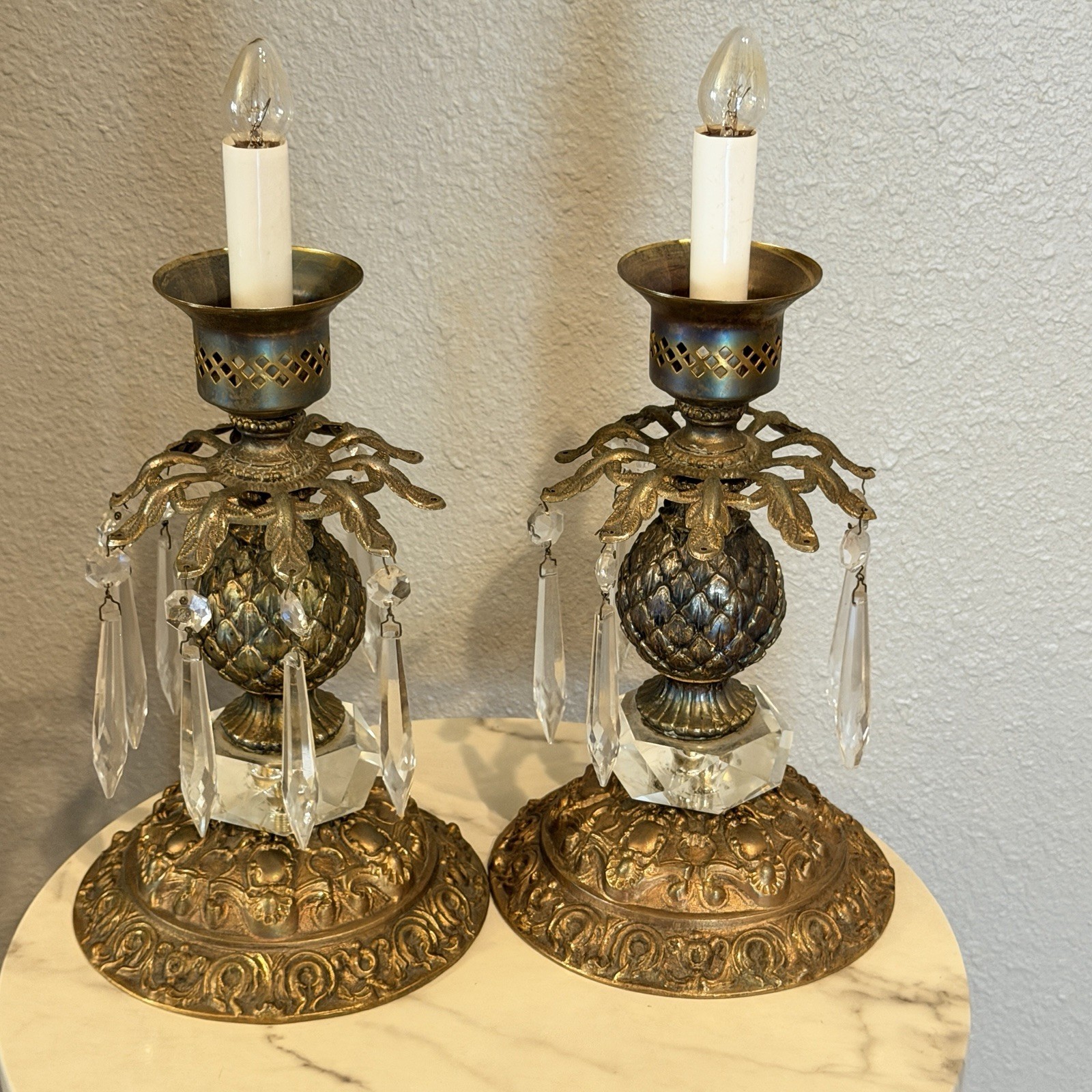 VTG Pair Hollywood Regency Pineapple Crystal Prism Boudoir Lamps Brass Tone 12”