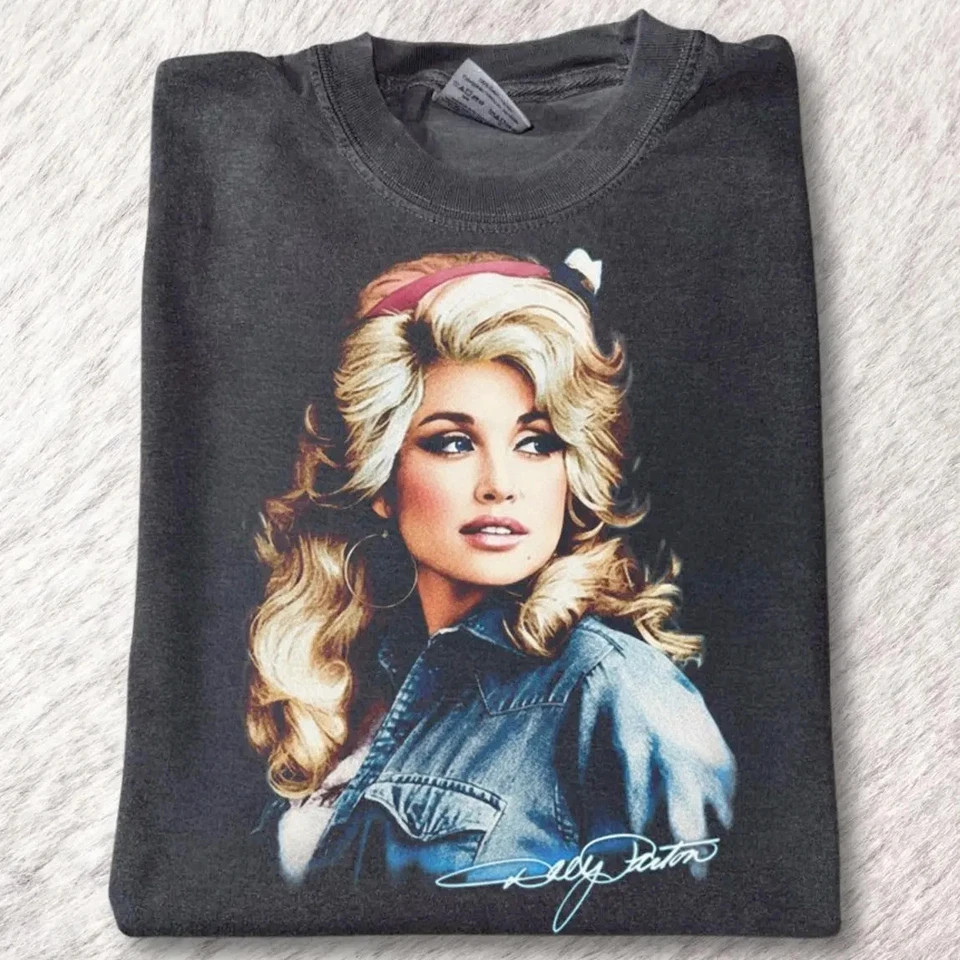 Dolly Parton Country Music Tour Vintage Charcoal Graphic T-Shirt A205
