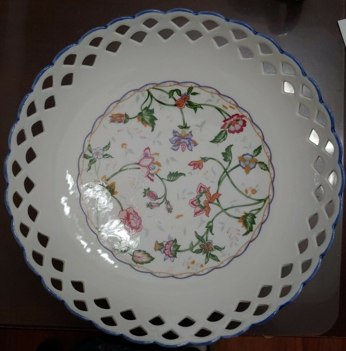 Decorative Porcelain Cabinet Plate Lattice Rim Floral Motif Collectible Platter