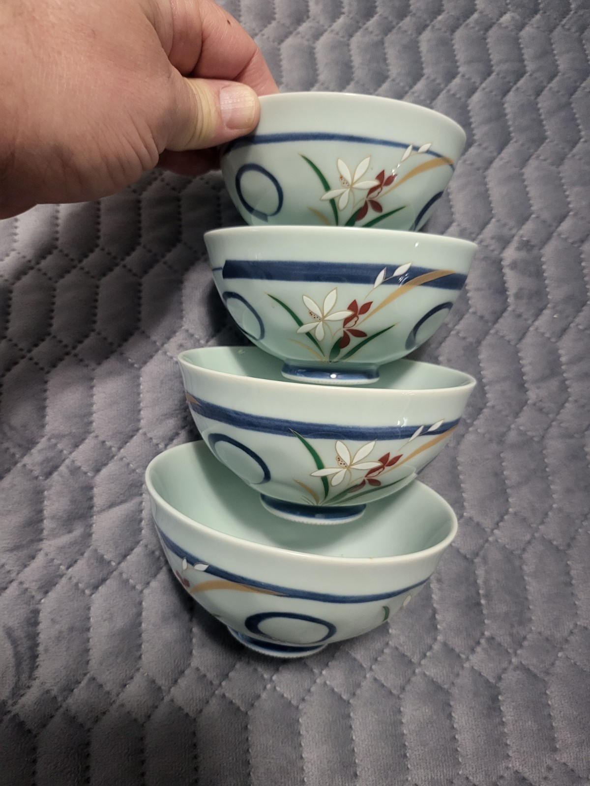 VINTAGE ARITA, JAPANESE, fine Porcelain Bowls, 4.5\ VINTAGE ARITA, JAPANESE, fine Porcelain Bowls, 4.5\