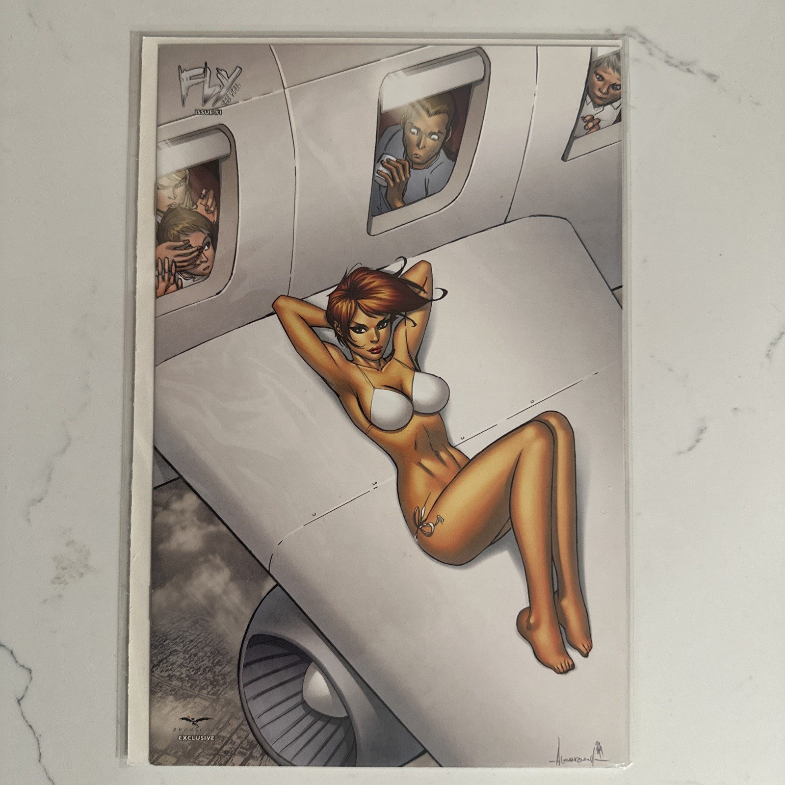 Fly: The Fall #1 2012, Zenescope Grimm Fairy Tales Exclusive Variant LTD 1/500 Fly: The Fall #1 2012, Zenescope Grimm Fairy Tales Exclusive Variant LTD 1/500