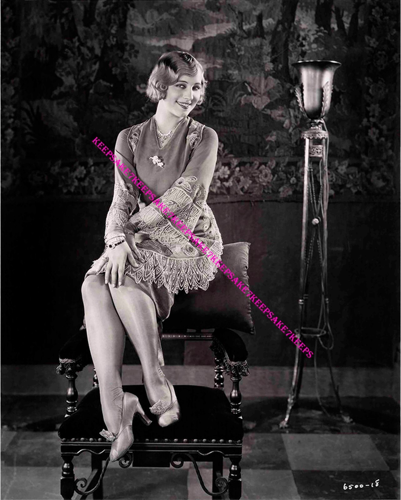 CLASSIC FAN DANCER, BUBBLE DANCER, ACTRESS SALLY RAND LEGGY 8X10 PHOTO A-SRAN2