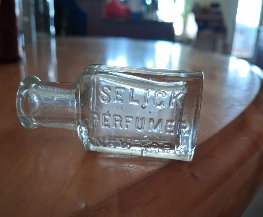 Antique Selick Perfumer New York Glass Bottle 2.5\