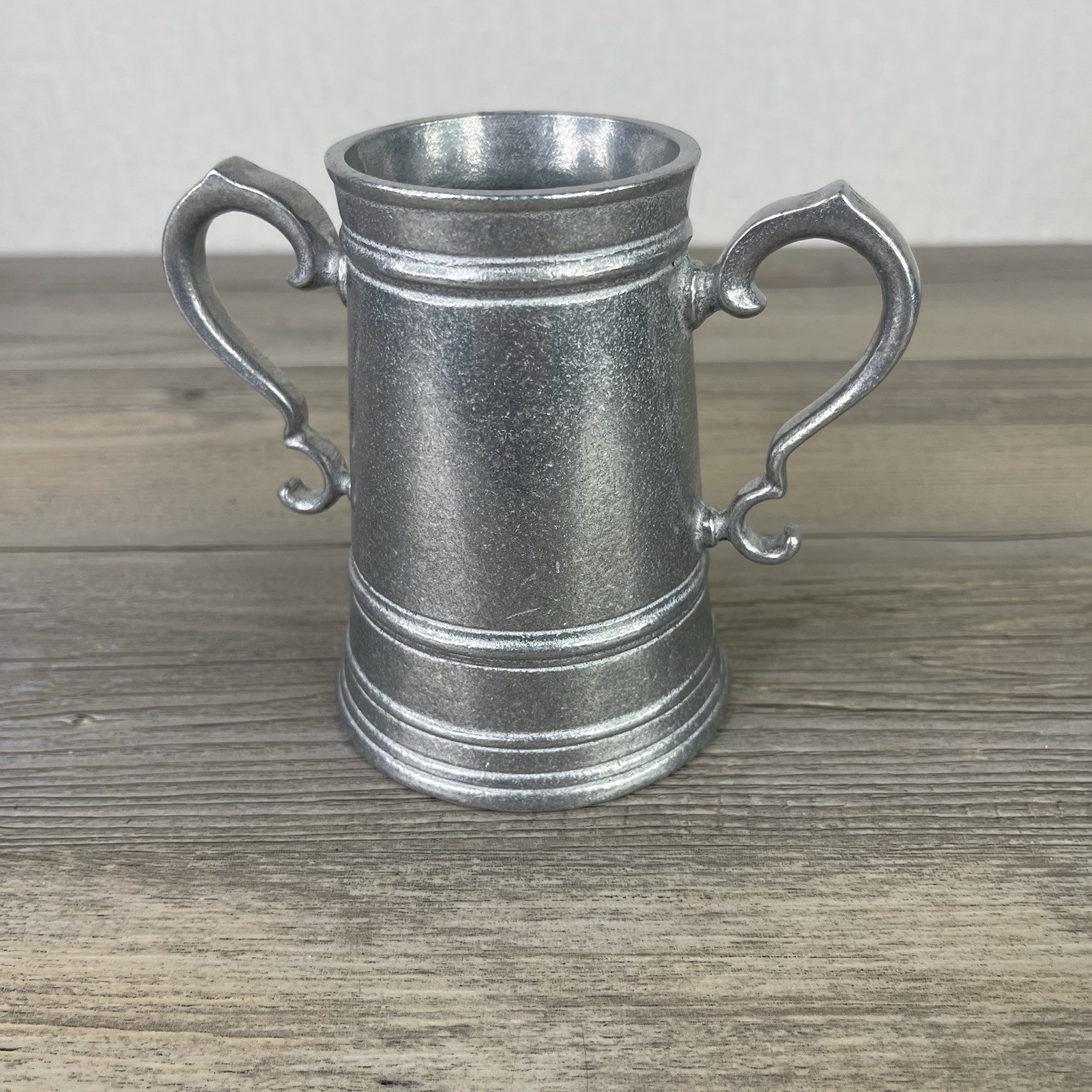 Vintage Wilton Pewter Double Handle Sugar Cup Dish Mug Armetale Plough Tavern US