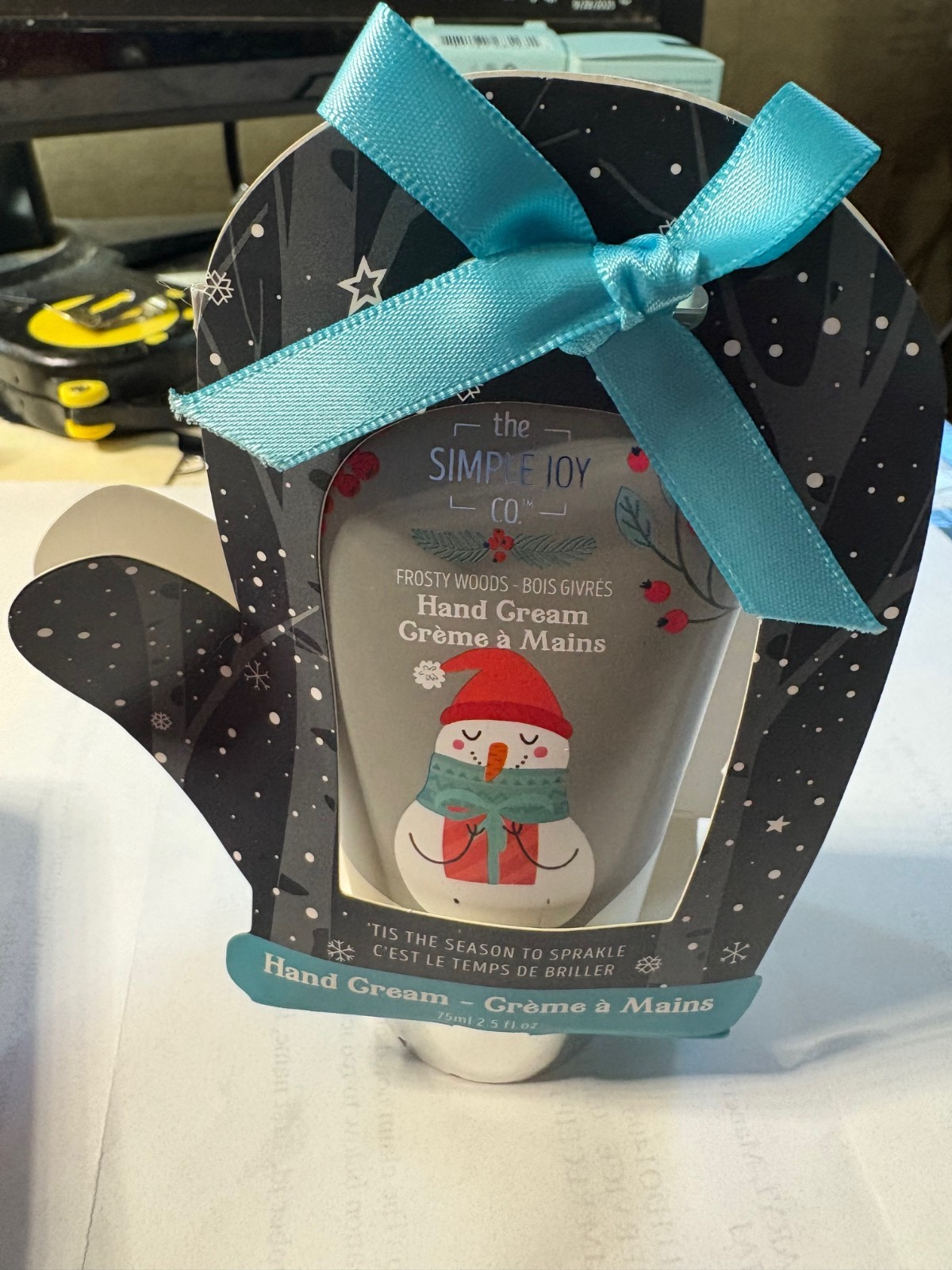 Snowman s Embrace: Frosty Woods Hand Cream***RARE****BRAND NEW*** Snowman s Embrace: Frosty Woods Hand Cream***RARE****BRAND NEW***
